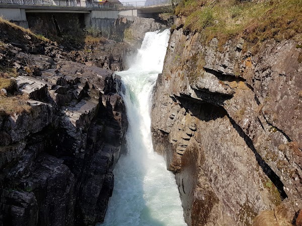 Høllandsfossen Falls