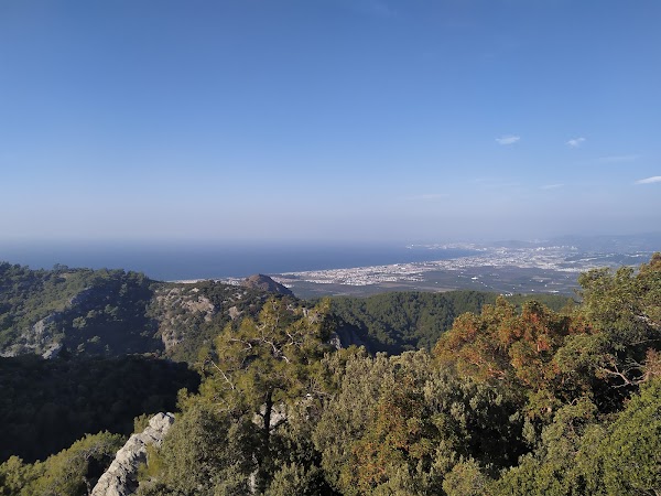 Kursunlu Manastiri