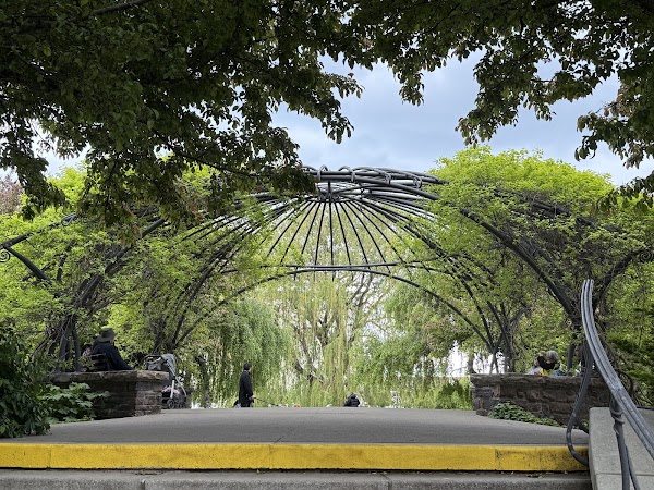 Toronto Music Garden 4