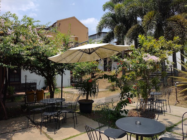 Dreezel Coffee Tubagus Ismail