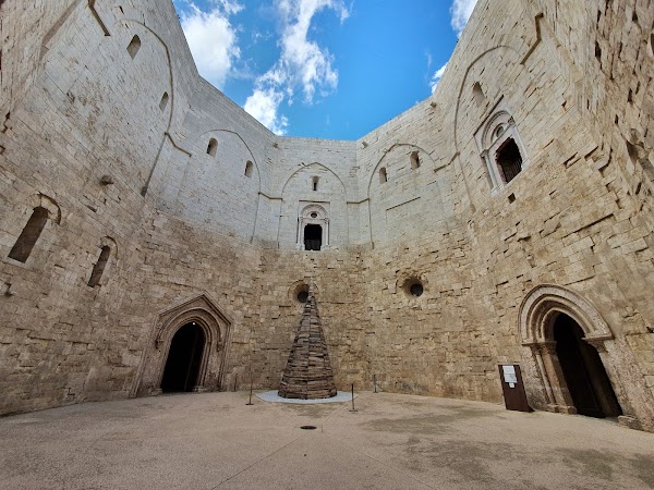 Castel del Monte 5