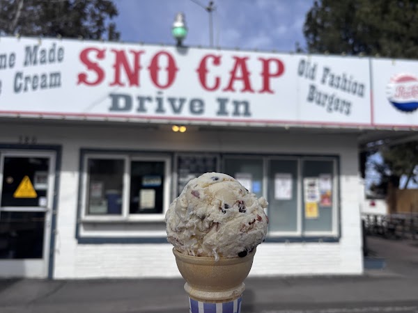 Sno Cap Drive In
