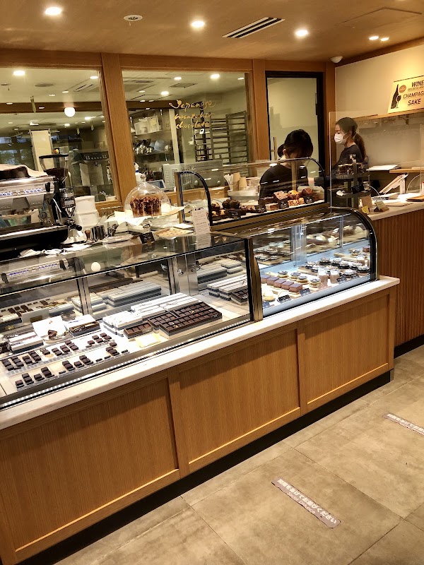 Green Bean to Bar Chocolate | Nakameguro 5