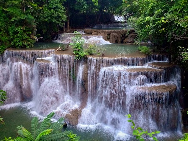 Huay Mae Khamin Waterfall