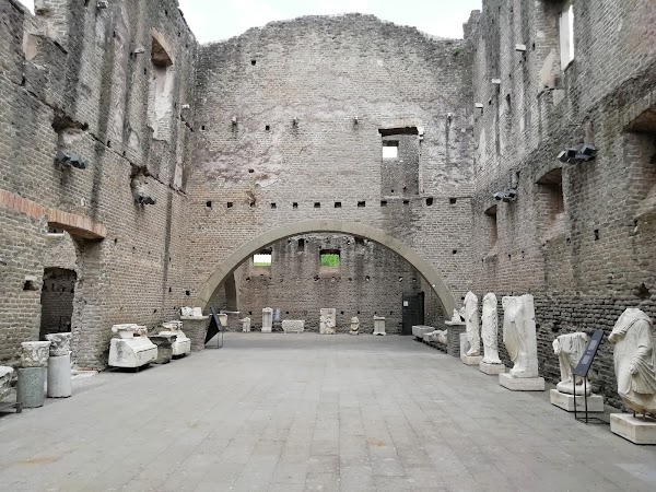 Mausoleo di Cecilia Metella 2