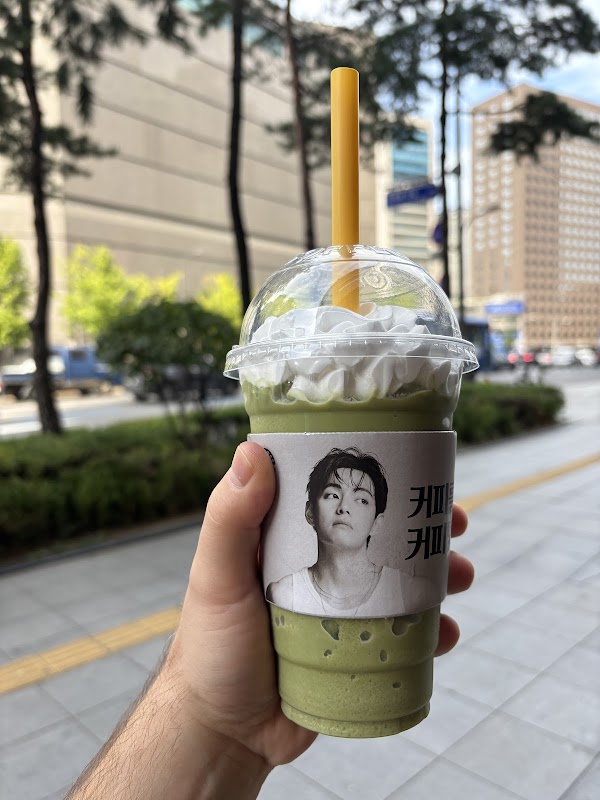 Compose Coffee Myeongdong-gil Branch 5