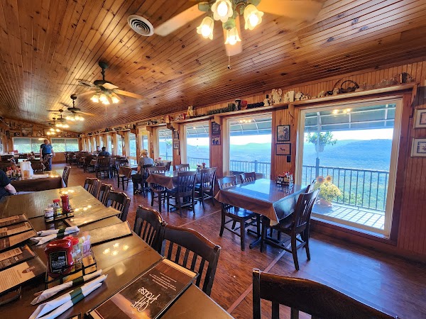Cliff House Inn 1