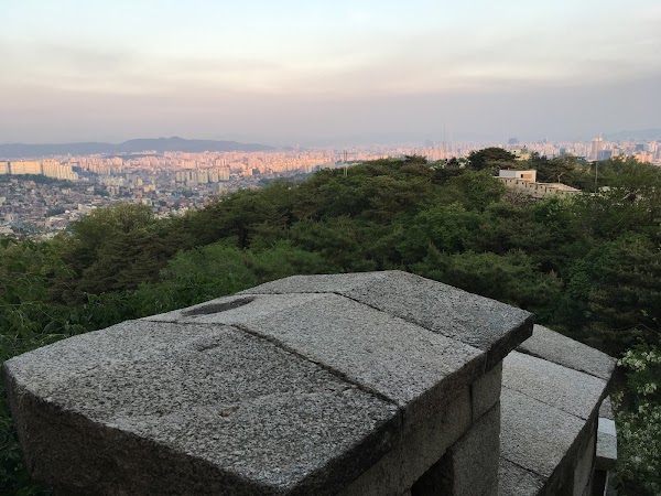 Viewpoint on Seoul directing South 1