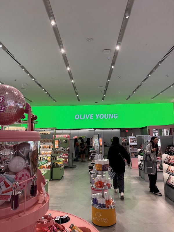 OLIVE YOUNG Pasadena 3