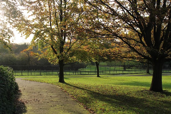 Golders Hill Park 1