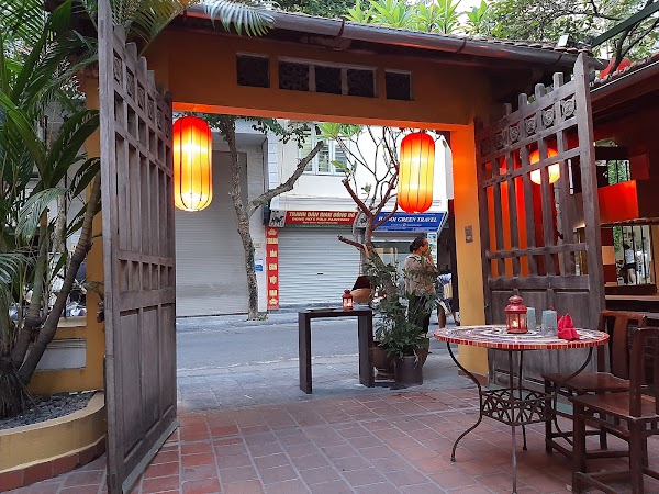 Madame Hien Restaurant