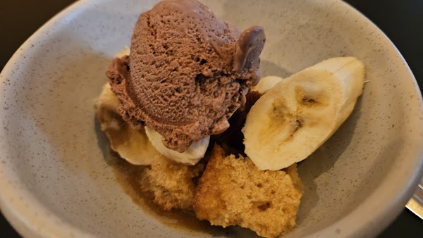 Everybody Eats Wellington 4