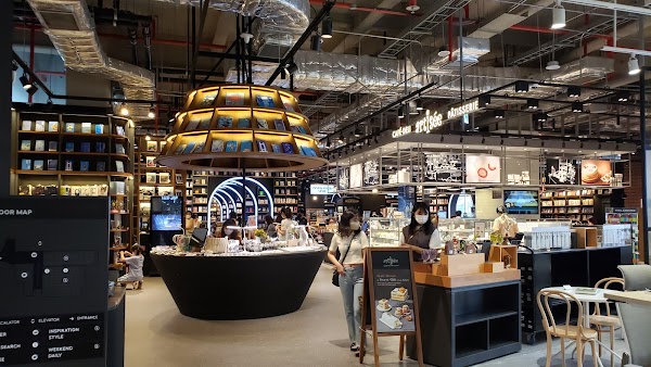 ARC·N·BOOK - Lotte World Mall 3