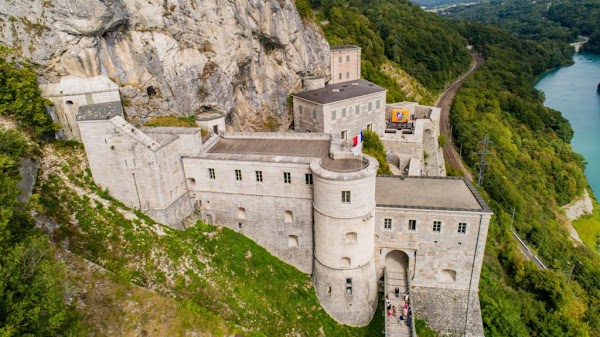 Fort l'Écluse 1