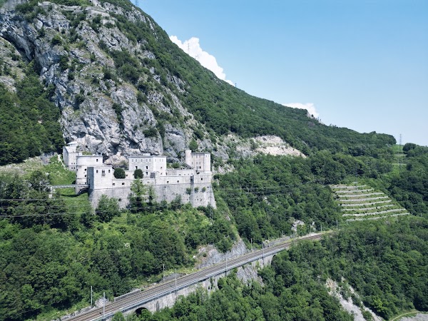 Fort l'Écluse 5