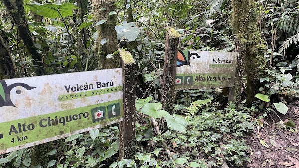 Sendero Los Quetzales - East Trailhead 3