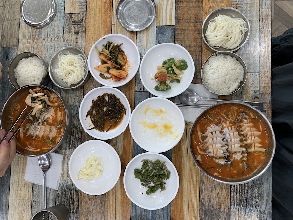 Sun Oak's Myeongga Sashimi Restaurant 2