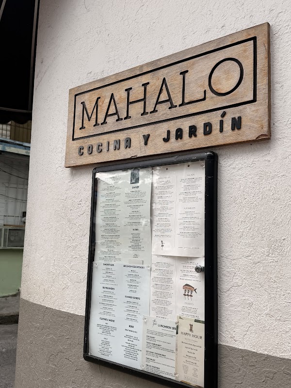 Mahalo Cocina y Jardin 3