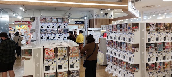 Gashapon Ikebukuro Main Store 4