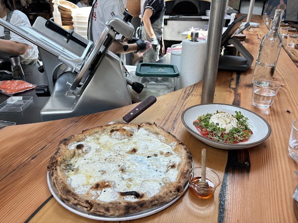 Pizza 4P's Brooklyn 3