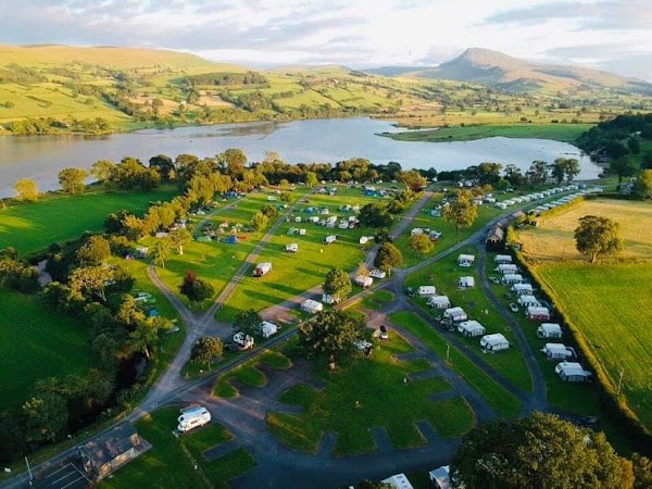 Glanllyn Caravan & Camping Park