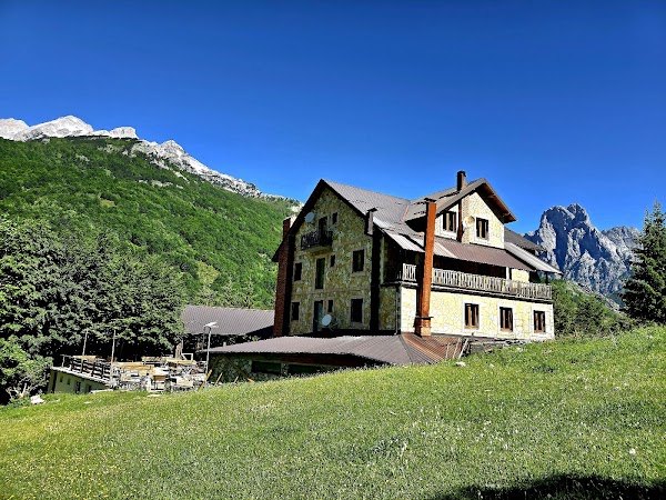 Hotel Margjeka