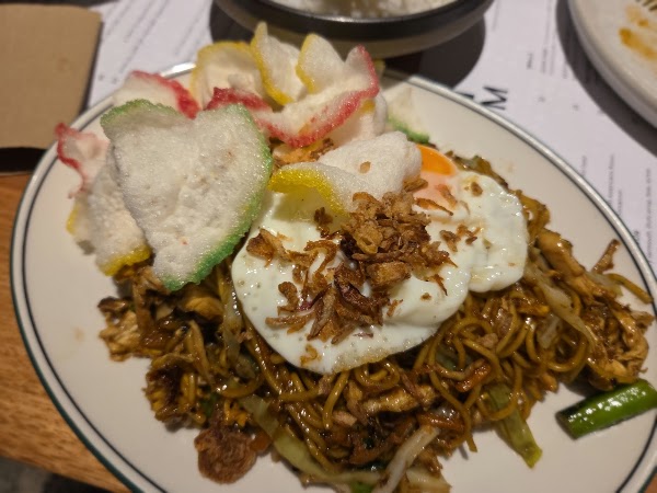 Makan 4