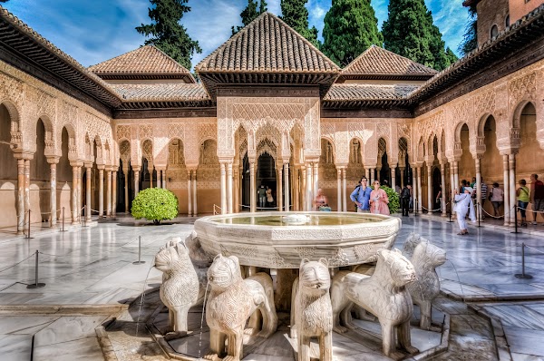 Patio de Los Leones 1