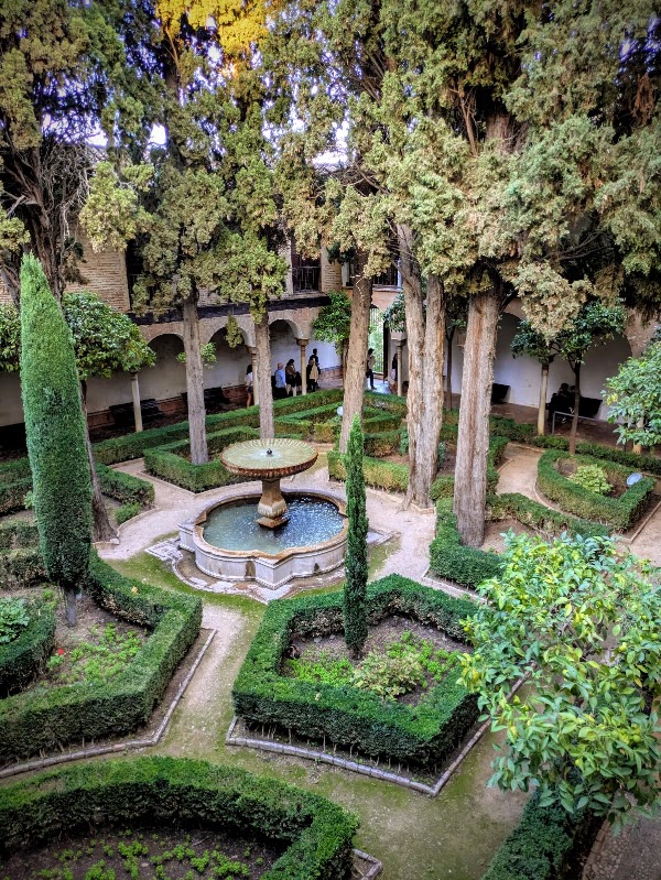 Patio de Los Leones 4