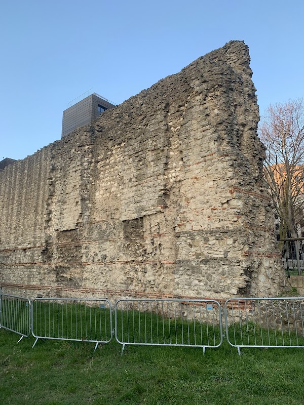 Roman Wall 2