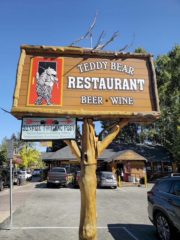 Teddy Bear Restaurant 3