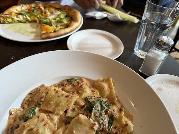 Wienstein & Gavino's 3