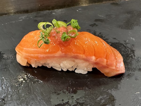 Sushi Bar Nigirite 4