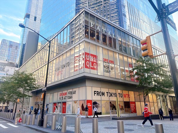 UNIQLO World Trade Center 1