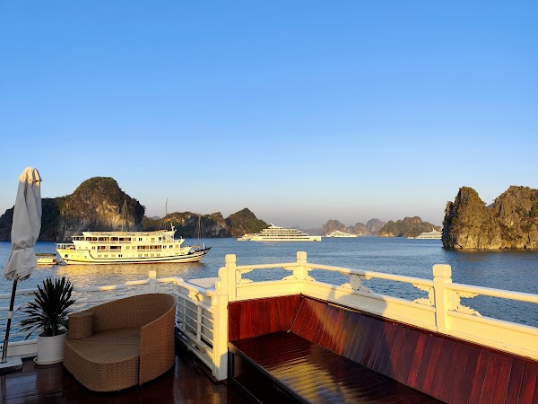 The Au Co Cruise - Halong Bay 2