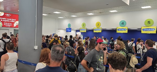 Corfu International Airport "Ioannis Kapodistrias"