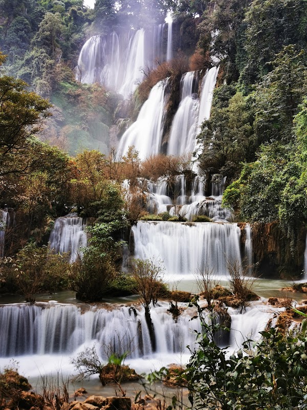 Thi Lo Su Waterfall