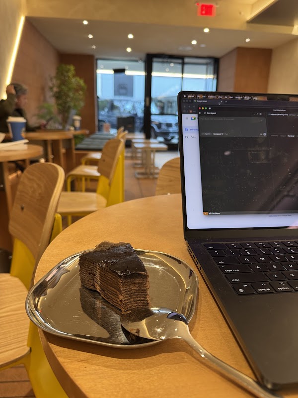 Yummy Future Coffee, Matcha & Tea 2