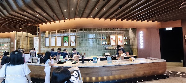 Starbucks Reserve Chao Phraya Riverfront (ICONSIAM) 5