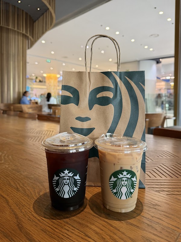 Starbucks Reserve Chao Phraya Riverfront (ICONSIAM) 4