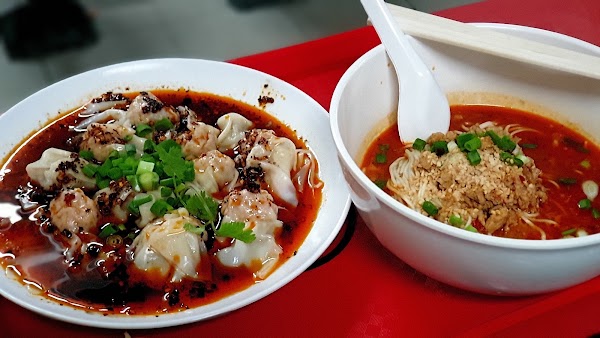 Zhong Guo La Mian Xiao Long Bao 中国拉面小笼包 5