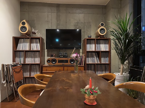 북살롱 오티움(Book Salon Otium) 1