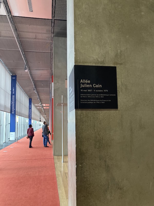 Bibliothèque François-Mitterrand 4