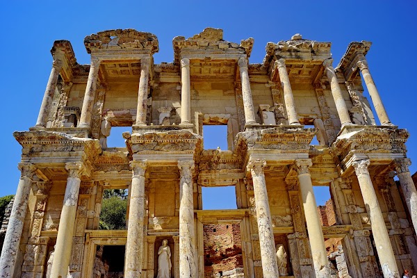 Library of Celsus 1