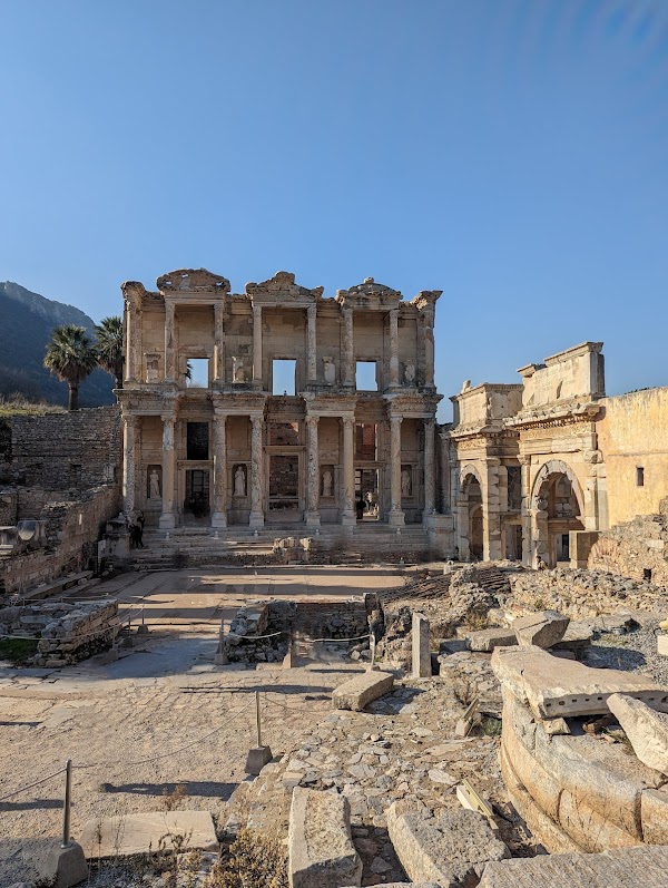 Library of Celsus 5