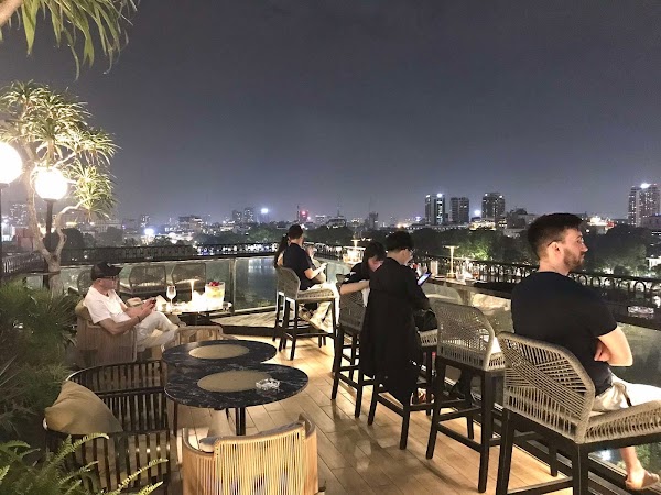 La Sen Restaurant & Sky Bar 1