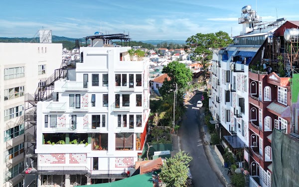 Pi Hostel