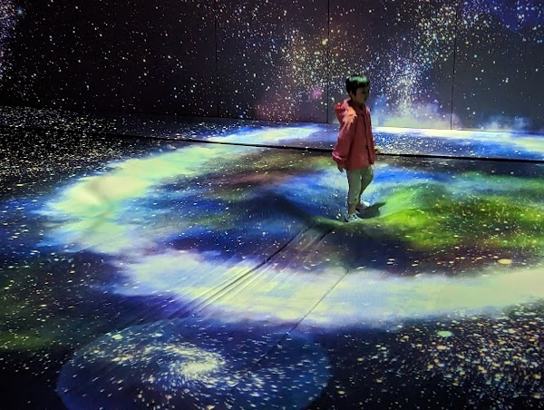 teamLab SuperNature Macao 2