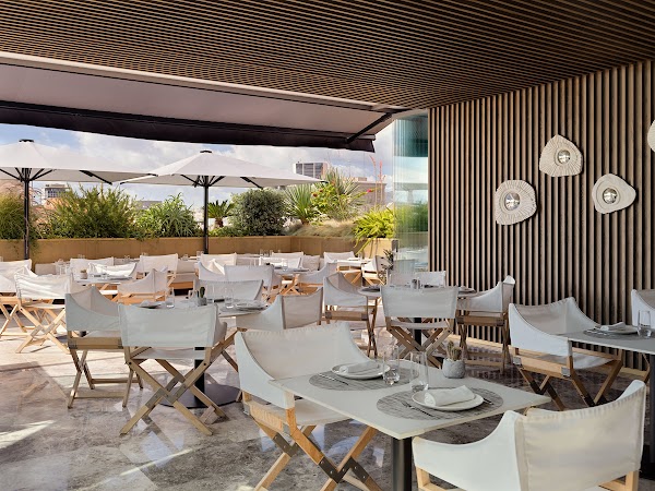 Mood Rooftop Bar