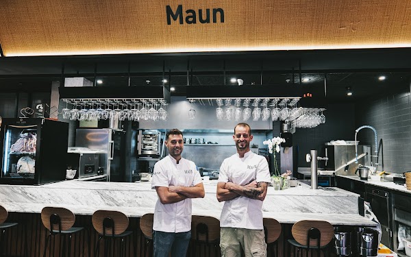 MAUN Grill Bar 1